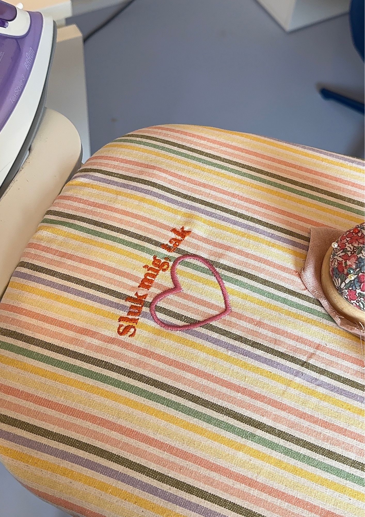 brother-skitch-pp1-broderimaskine-creativestory-creative-story-broderi-strygebetræk-1